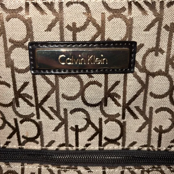 Calvin Klein Bag - Picture 2 of 10